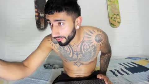 jaryandnick_smith online show from 07-05-26, 01:23