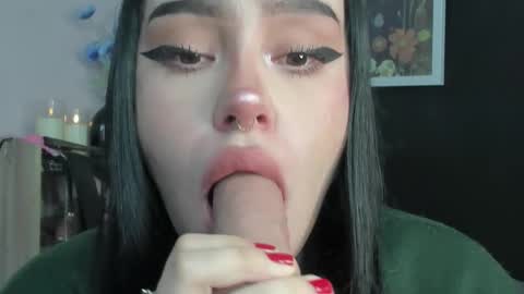 Maria online show from 11-24-25, 02:00