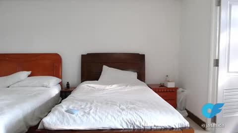 jasmica online show from 04-11-26, 01:21