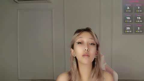 Jasmine online show from 05-26-26, 11:50