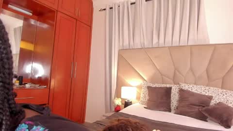 Snapshot of jasmin_melons chatting on 06-05-26, 10:21 jasmin_melons online show from 06-05-26, 10:21