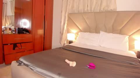 jasmin_melons online show from 07-12-26, 03:30