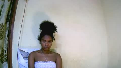 jasminah176750 online show from 10-10-25, 02:10