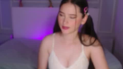 Snapshot of jasminebella0 chatting on 02-23-25, 11:04 Jazmin online show from 02-23-25, 11:04