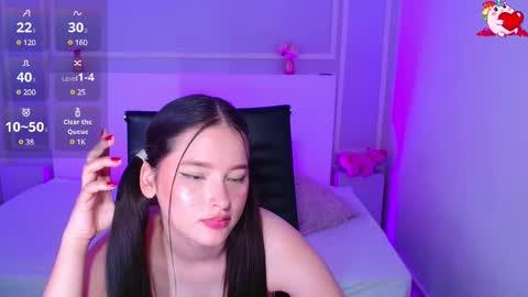 Snapshot of jasminebella0 chatting on 02-26-25, 12:05 Jazmin online show from 02-26-25, 12:05
