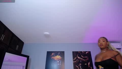 Snapshot of jasminecampbell chatting on 02-20-26, 02:17 Instagram jasminecampbell1 online show from 02-20-26, 02:17