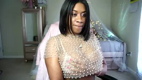 Snapshot of jasminekay chatting on 01-21-25, 06:45 JasmineKay online show from 01-21-25, 06:45