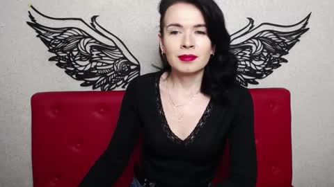 JasmineKouch online show from 02-04-25, 06:17