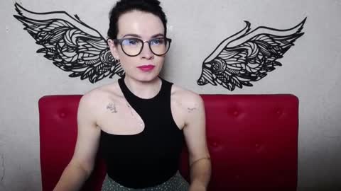 JasmineKouch online show from 02-08-25, 03:52