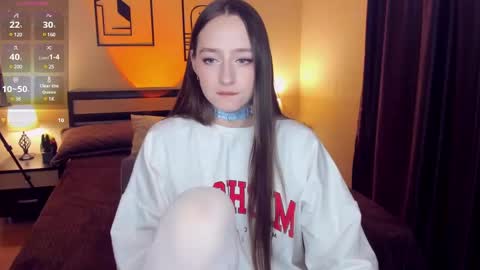 Snapshot of jasminelorens chatting on 02-07-25, 10:40 Jasmine online show from 02-07-25, 10:40