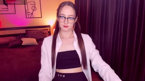 Snapshot of jasminelorens chatting on 02-19-25, 02:34 Jasmine online show from 02-19-25, 02:34