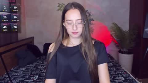 Snapshot of jasminelorens chatting on 11-19-25, 05:07 Jasmine online show from 11-19-25, 05:07