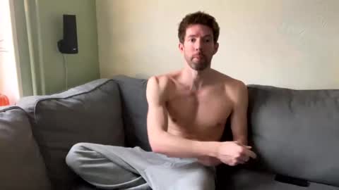 Snapshot of jasonberg29 chatting on 02-09-25, 08:11 Jason online show from 02-09-25, 08:11