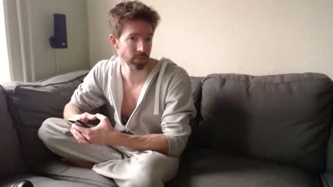 Snapshot of jasonberg29 chatting on 01-09-26, 08:39 Jason online show from 01-09-26, 08:39