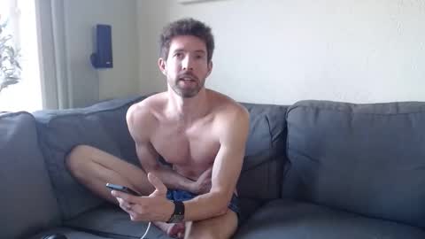 Snapshot of jasonberg29 chatting on 01-17-26, 01:27 Jason online show from 01-17-26, 01:27