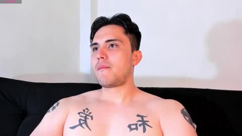 Snapshot of jasonxd98 chatting on 02-08-26, 02:15 Jason online show from 02-08-26, 02:15