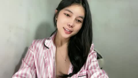 jassie_baee online show from 07-17-26, 10:55