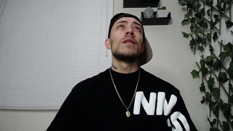 Snapshot of jasson_king01 chatting on 01-25-25, 02:58 JKing online show from 01-25-25, 02:58