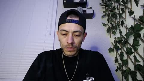 Snapshot of jasson_king01 chatting on 01-26-25, 01:09 JKing online show from 01-26-25, 01:09