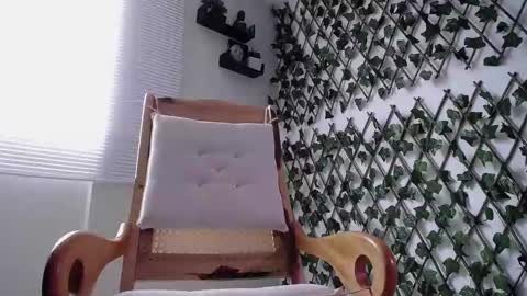 Snapshot of jasson_king01 chatting on 03-05-25, 05:08 JKing online show from 03-05-25, 05:08