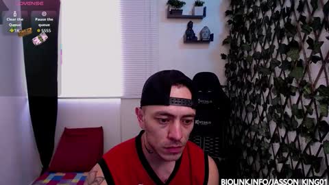 Snapshot of jasson_king01 chatting on 11-12-25, 12:16 JKing online show from 11-12-25, 12:16