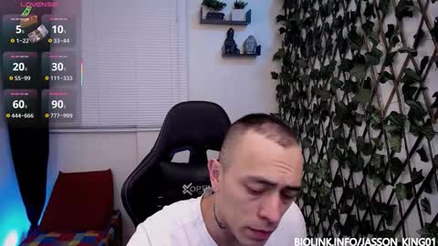 Snapshot of jasson_king01 chatting on 11-13-25, 10:47 JKing online show from 11-13-25, 10:47