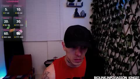 Snapshot of jasson_king01 chatting on 11-19-25, 10:37 JKing online show from 11-19-25, 10:37