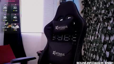 Snapshot of jasson_king01 chatting on 11-28-25, 12:08 JKing online show from 11-28-25, 12:08