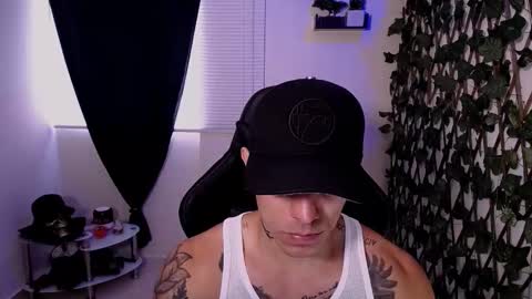 Snapshot of jasson_king01 chatting on 02-03-26, 01:38 JKing online show from 02-03-26, 01:38