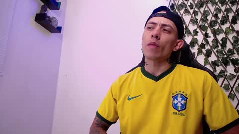 Snapshot of jasson_king01 chatting on 02-24-26, 03:54 JKing online show from 02-24-26, 03:54