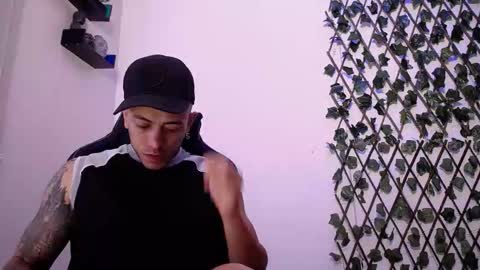 Snapshot of jasson_king01 chatting on 02-28-26, 12:39 JKing online show from 02-28-26, 12:39