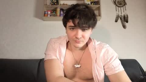 Snapshot of jastinpet chatting on 10-26-25, 10:04 jastinpet online show from 10-26-25, 10:04