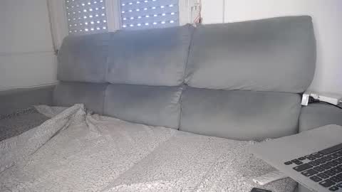 Javier  online show from 03-05-25, 08:10