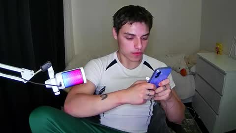 javi online show from 11-07-25, 03:56