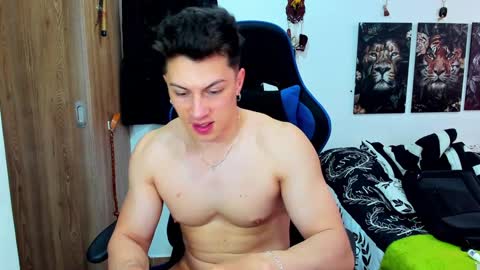 Snapshot of javiersexymann chatting on 12-09-24, 08:54 Javier online show from 12-09-24, 08:54