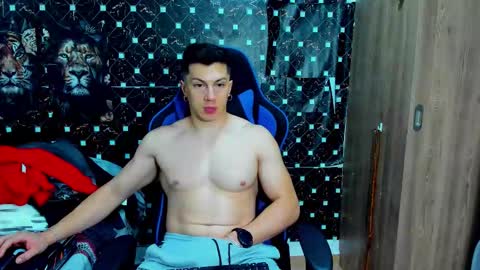 Snapshot of javiersexymann chatting on 02-02-26, 01:59 Javier online show from 02-02-26, 01:59