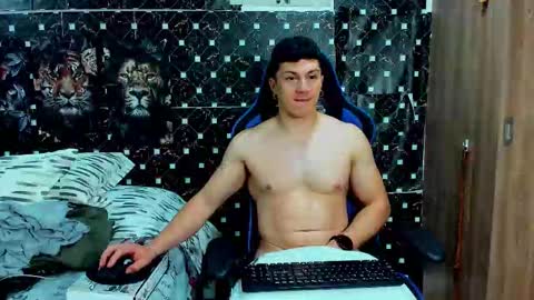 Snapshot of javiersexymann chatting on 02-20-26, 06:26 Javier online show from 02-20-26, 06:26