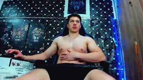 Snapshot of javiersexymann chatting on 06-16-26, 04:59 Javier online show from 06-16-26, 04:59