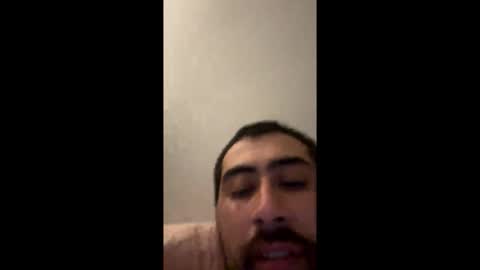 Snapshot of javii3121 chatting on 04-26-26, 02:42 Javi online show from 04-26-26, 02:42