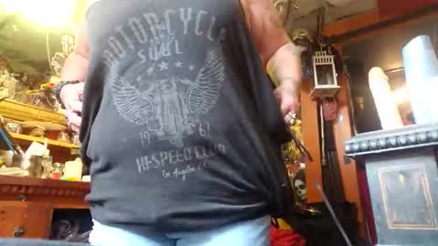 Snapshot of jax112284 chatting on 10-28-25, 03:36 jax112284 online show from 10-28-25, 03:36