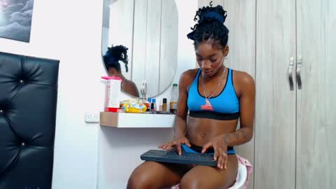 jax_f00x online show from 04-09-26, 07:30