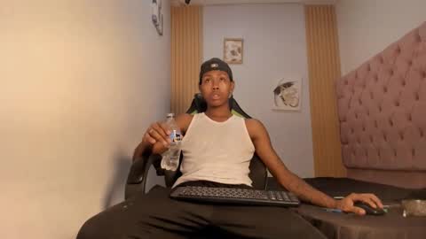 jax_maliq online show from 10-04-25, 02:09