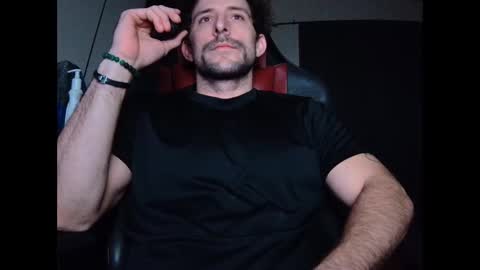 Snapshot of jaxjohnson12 chatting on 11-14-25, 11:31 jaxjohnson12 online show from 11-14-25, 11:31