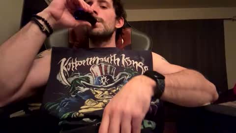 Snapshot of jaxjohnson12 chatting on 12-20-25, 11:45 jaxjohnson12 online show from 12-20-25, 11:45