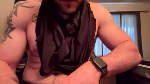 Snapshot of jaxjohnson12 chatting on 12-22-25, 06:05 jaxjohnson12 online show from 12-22-25, 06:05