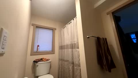 Snapshot of jay976696 chatting on 01-18-26, 01:04 jay976696 online show from 01-18-26, 01:04