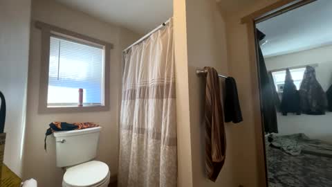 Snapshot of jay976696 chatting on 03-08-26, 04:44 jay976696 online show from 03-08-26, 04:44