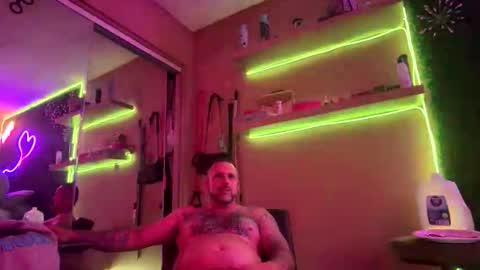 jay_banks0420 online show from 12-05-25, 11:52