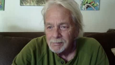 Snapshot of jay_jay1475 chatting on 12-15-24, 08:04 jay-jay1475 online show from 12-15-24, 08:04