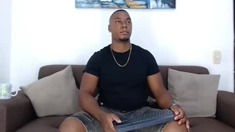 Snapshot of jay_smit chatting on 12-03-24, 12:24 jay smit online show from 12-03-24, 12:24